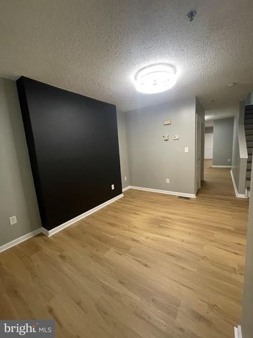 29 CARROLL ST, Trenton, NJ 08609