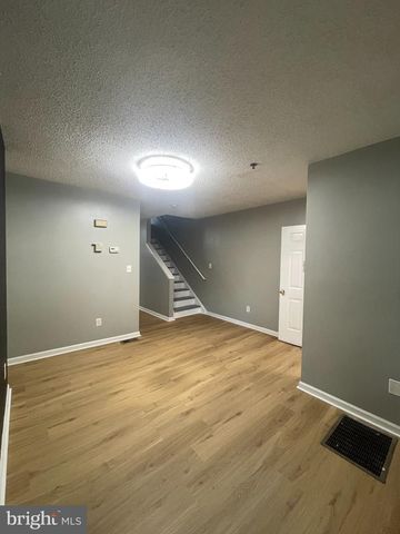 29 CARROLL ST, Trenton, NJ 08609