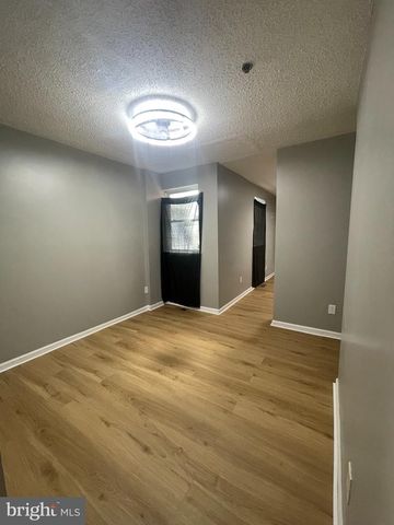 29 CARROLL ST, Trenton, NJ 08609