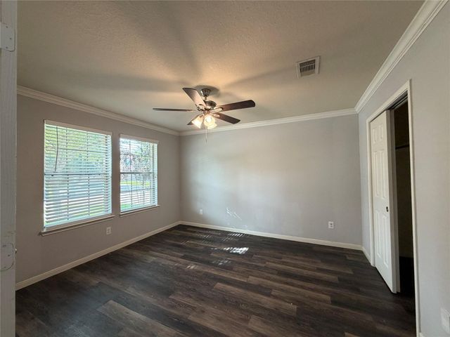 8023 Clover Leaf Drive, Richmond, TX 77469