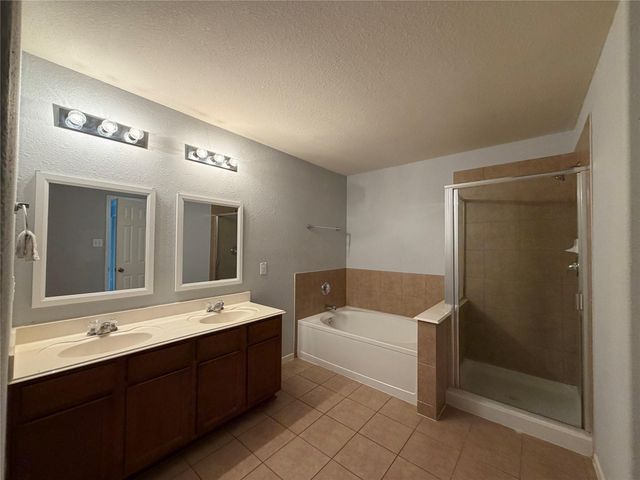 8023 Clover Leaf Drive, Richmond, TX 77469