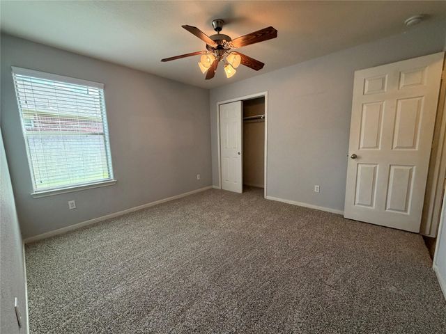 8023 Clover Leaf Drive, Richmond, TX 77469