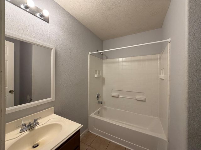 8023 Clover Leaf Drive, Richmond, TX 77469