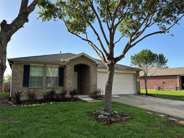 8023 Clover Leaf Drive, Richmond, TX 77469