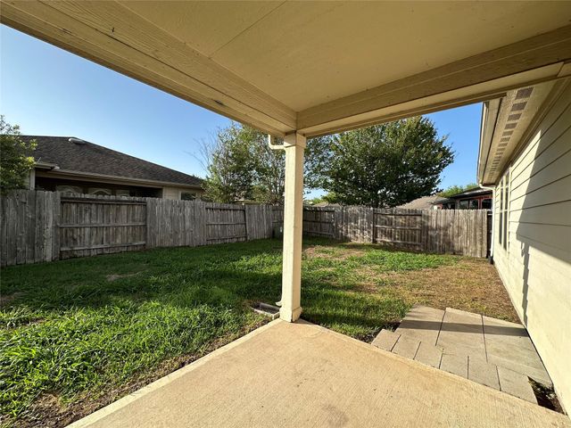 8023 Clover Leaf Drive, Richmond, TX 77469