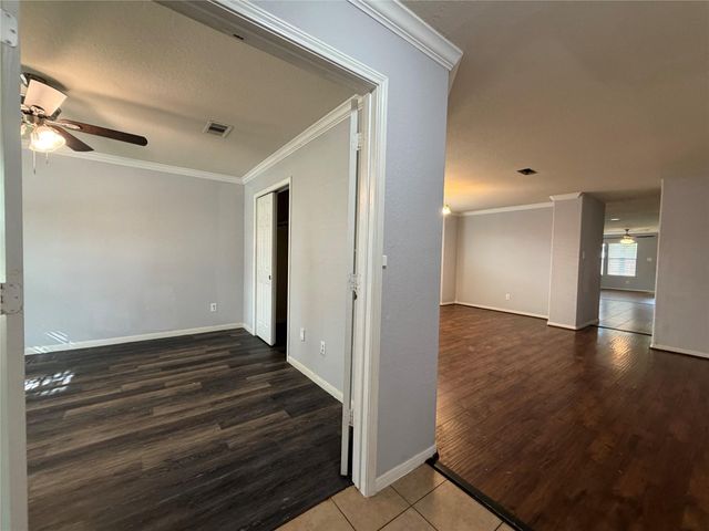 8023 Clover Leaf Drive, Richmond, TX 77469