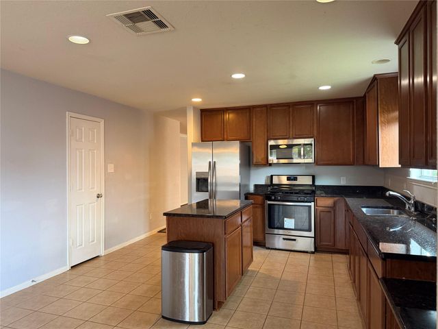 8023 Clover Leaf Drive, Richmond, TX 77469