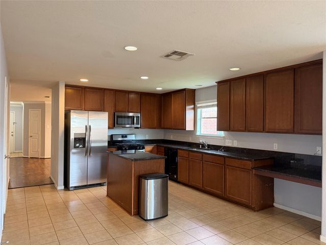 8023 Clover Leaf Drive, Richmond, TX 77469