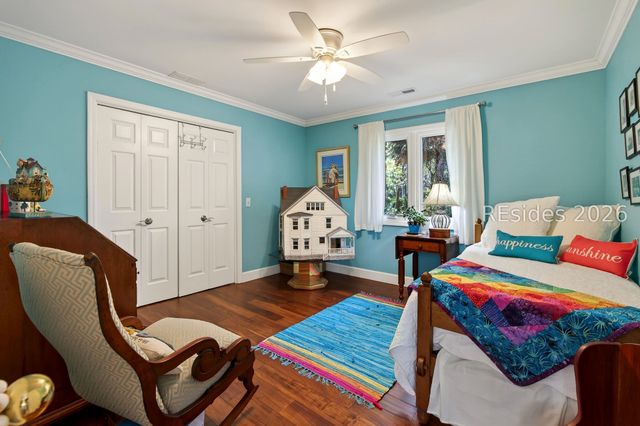 4 Quincy Ln, Hilton Head Island, SC 29928