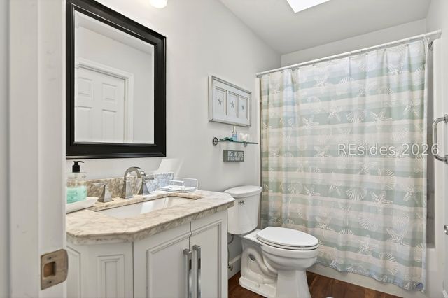 4 Quincy Ln, Hilton Head Island, SC 29928