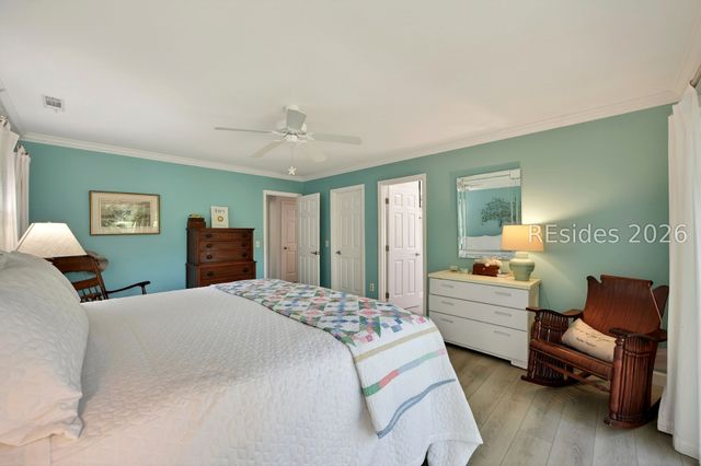4 Quincy Ln, Hilton Head Island, SC 29928