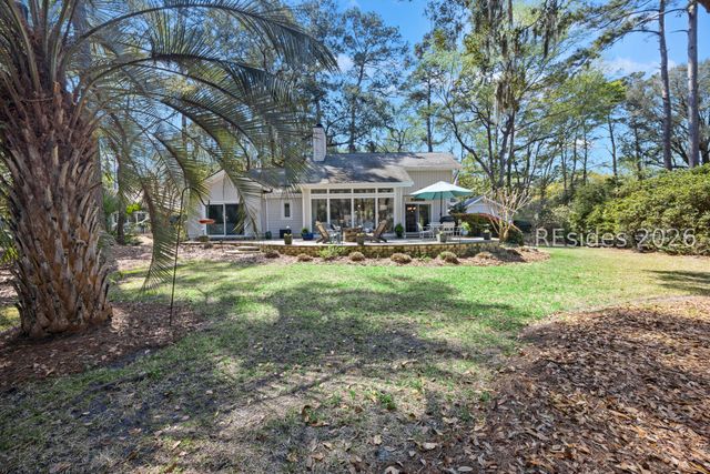 4 Quincy Ln, Hilton Head Island, SC 29928