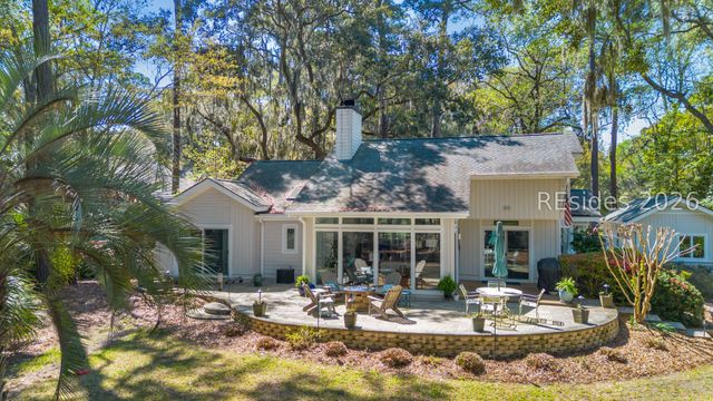 4 Quincy Ln, Hilton Head Island, SC 29928