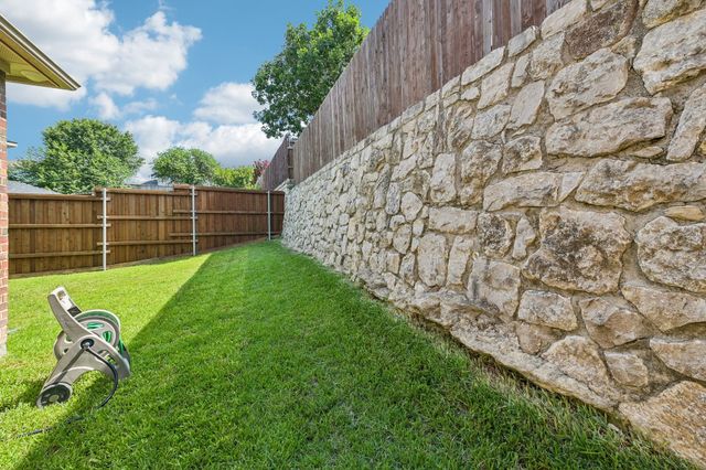 6929 Tessla Drive, Dallas, TX 75241