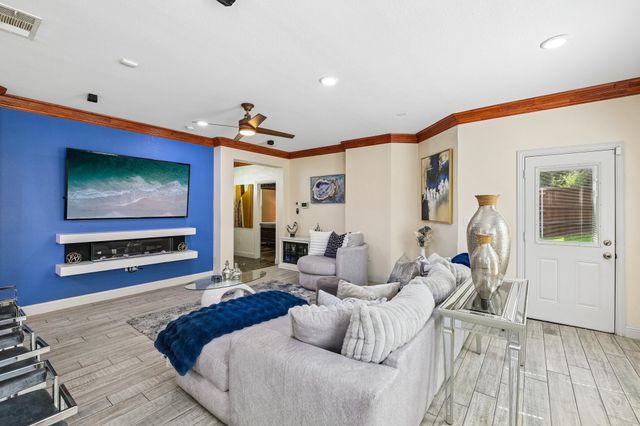 6929 Tessla Drive, Dallas, TX 75241