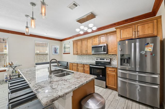 6929 Tessla Drive, Dallas, TX 75241