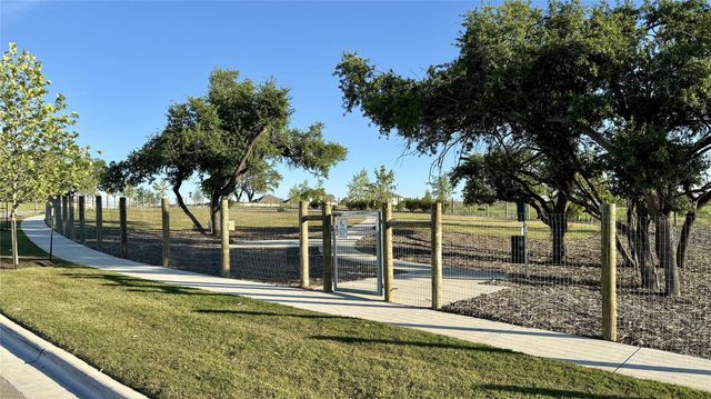 741 Treadwell LN, Kyle, TX 78640