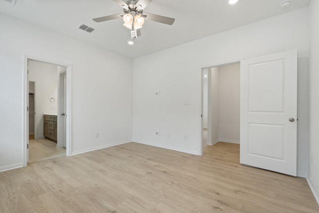 741 Treadwell LN, Kyle, TX 78640