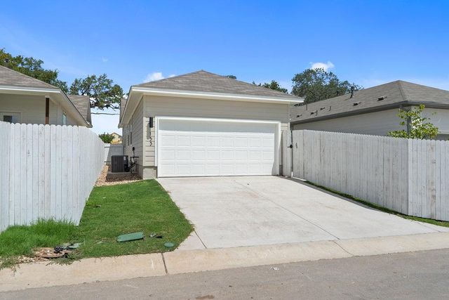 741 Treadwell LN, Kyle, TX 78640