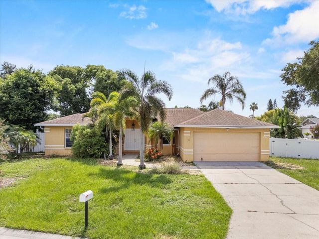 307 STERLING DRIVE, Winter Haven, FL 33884