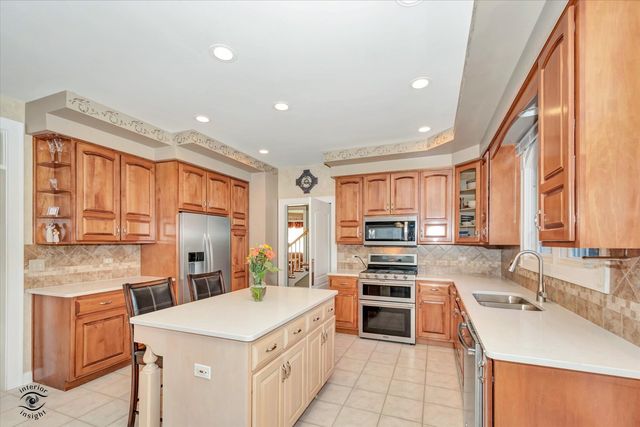 10427 Penny Court, Frankfort, IL 60423