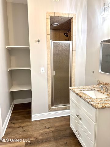 1024 Walnut Street, Ocean Springs, MS 39564