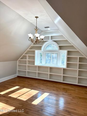 1024 Walnut Street, Ocean Springs, MS 39564