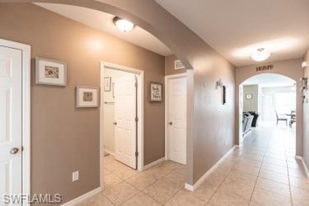 7380 Mikasa DR, PUNTA GORDA, FL 33950 — photo 2