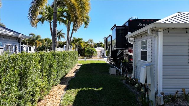 5780 Pathwood CT, Fort Myers, FL 33905