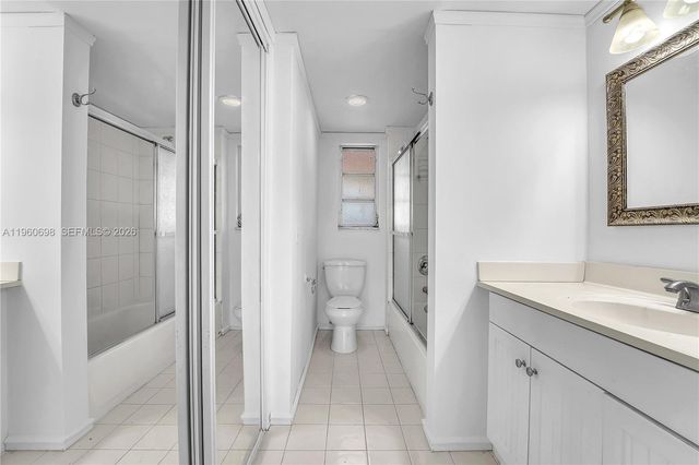 8775 Park Blvd 112, Miami, FL 33172