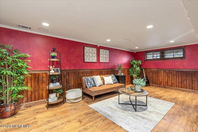 23 Cornell Drive, Hazlet, NJ 07730