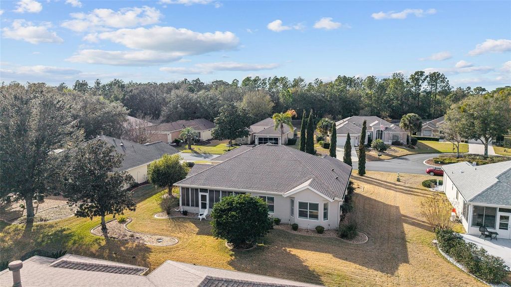 Image 46 of property listing at 12507 SE 90TH TERRACE, Summerfield, FL 34491