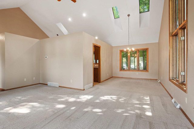 3155 OPEN GATE TRAIL, Green Bay, WI 54313
