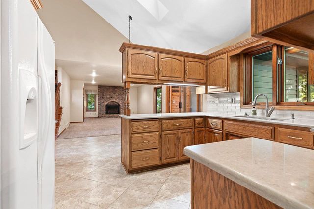 3155 OPEN GATE TRAIL, Green Bay, WI 54313