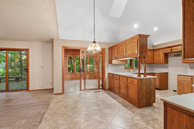 3155 OPEN GATE TRAIL, Green Bay, WI 54313