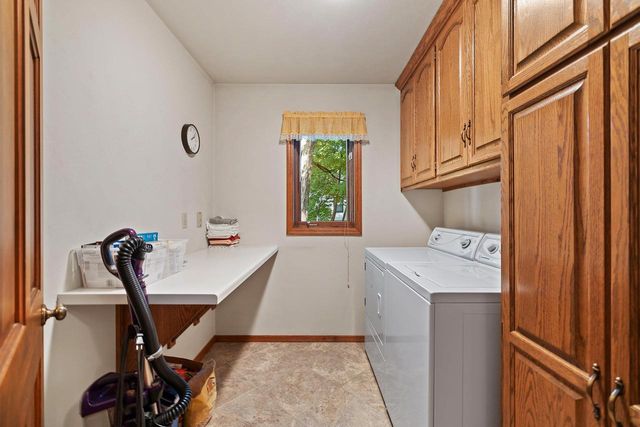 3155 OPEN GATE TRAIL, Green Bay, WI 54313