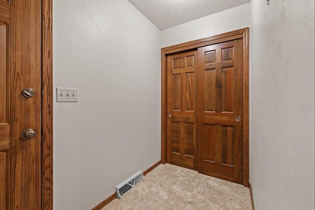 3155 OPEN GATE TRAIL, Green Bay, WI 54313