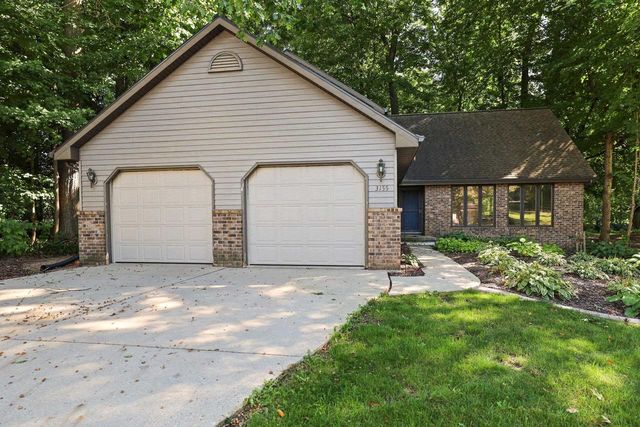 3155 OPEN GATE TRAIL, Green Bay, WI 54313