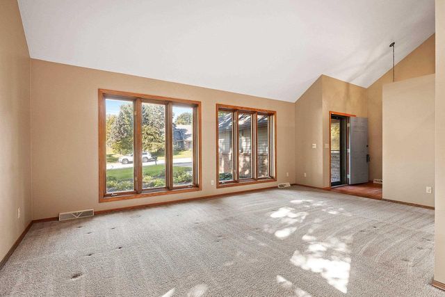 3155 OPEN GATE TRAIL, Green Bay, WI 54313