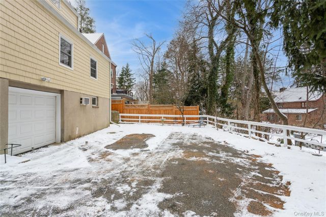 9 Holland Place, Hartsdale, NY 10530