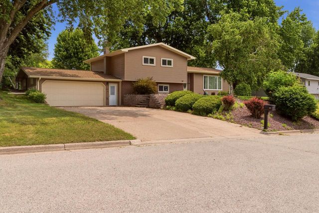 205 3rd AVENUE E, Holmen, WI 54636