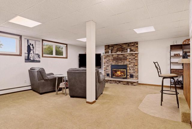 205 3rd AVENUE E, Holmen, WI 54636