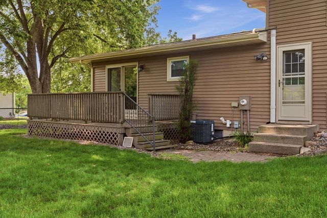 205 3rd AVENUE E, Holmen, WI 54636