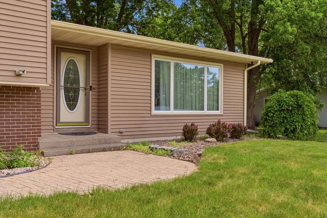 205 3rd AVENUE E, Holmen, WI 54636