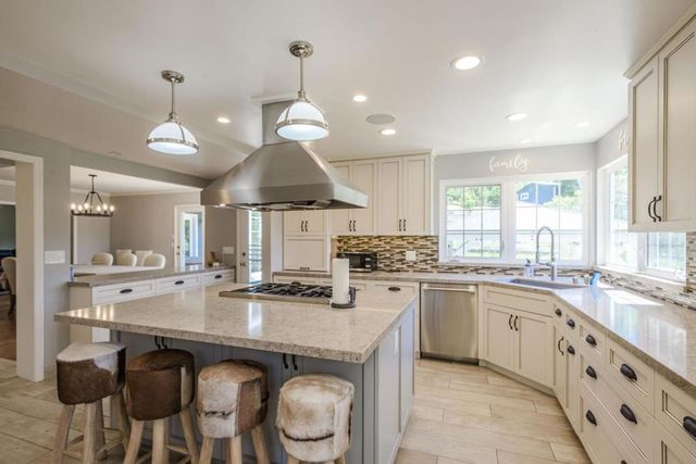 60 Fernwood Drive, La Honda, CA 94020