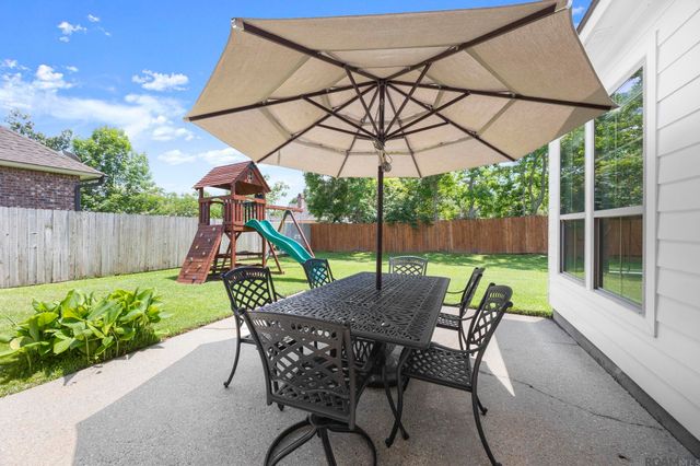 16208 Woodland Trail Ave, Saint George, LA 70817