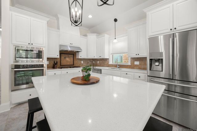 16208 Woodland Trail Ave, Saint George, LA 70817