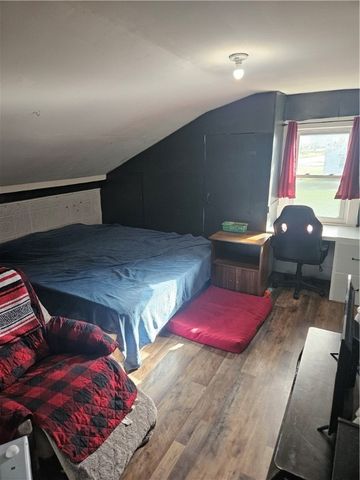 1614 Pennsylvania Avenue, Southport, NY 14871