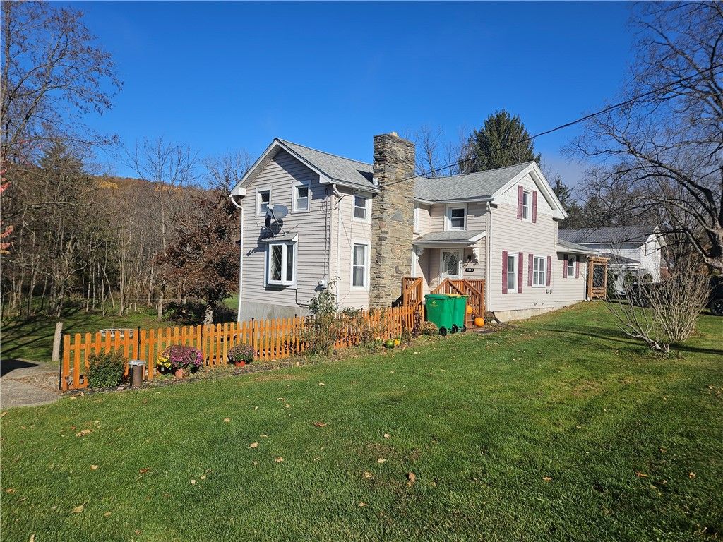 1614 Pennsylvania Avenue, Southport, NY 14871