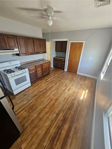 11 Windmill Street, Providence, RI 02904